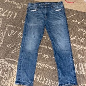 34 x 30 American Eagle Original Straight Jeans